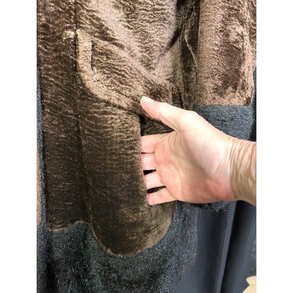 VINTAGE 60'S FAUX FUR COAT BROWN SIMULATED PERSIAN LAMB FAUX TRIM - Picture 3 of 11